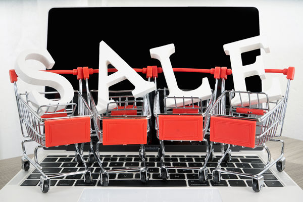 品牌戰(zhàn)略規(guī)劃：制定長期發(fā)展規(guī)劃，確保品牌穩(wěn)健發(fā)展