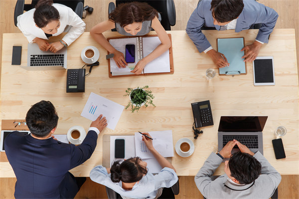 關鍵績效指標（KPI）：明確目標，跟蹤進展