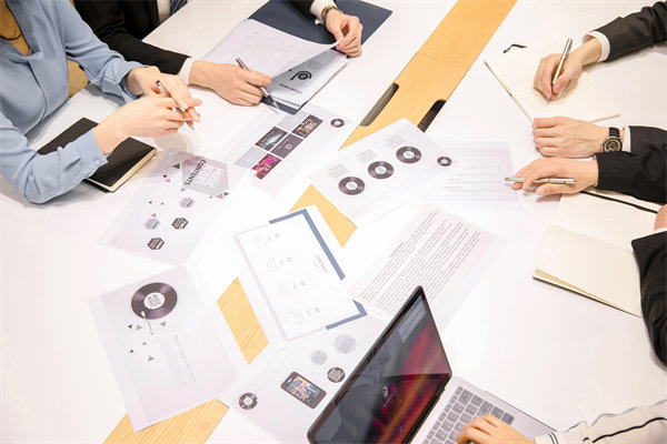 如何科學制定年度經(jīng)營計劃以應對市場不確定性？