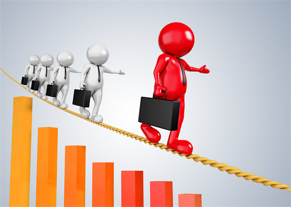 風(fēng)險(xiǎn)管控能力差，人均銷量低，組織運(yùn)作效率低？