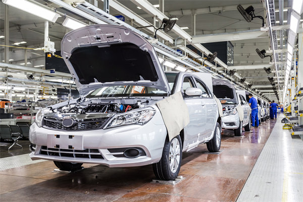 如何識別并消除生產(chǎn)中的七大浪費，推進(jìn)精益生產(chǎn)？