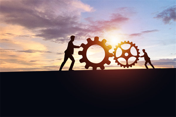 企業(yè)管理固化提升空間有限，如何進行商業(yè)重組突圍？