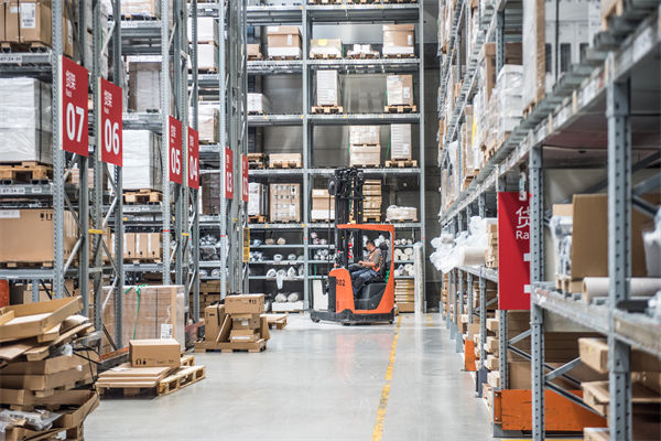 庫存積壓如山，資金周轉(zhuǎn)停滯，怎樣清理盤活？