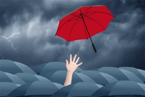 深陷同質(zhì)化競爭，戰(zhàn)略咨詢?yōu)槠髽I(yè)量身打造差異化利刃