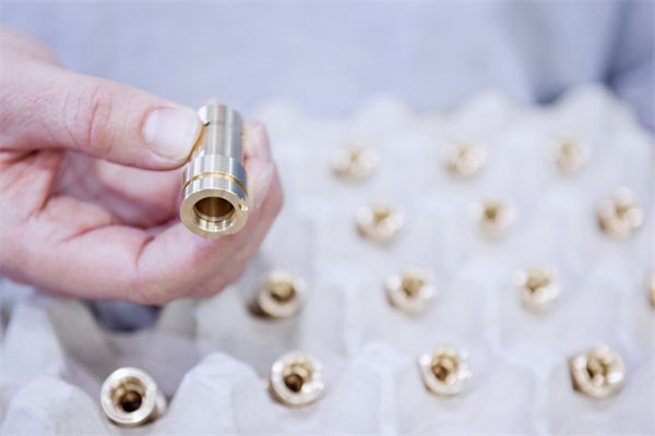 產(chǎn)品次品率高，精益生產(chǎn)怎樣全方位管控提高質(zhì)量？