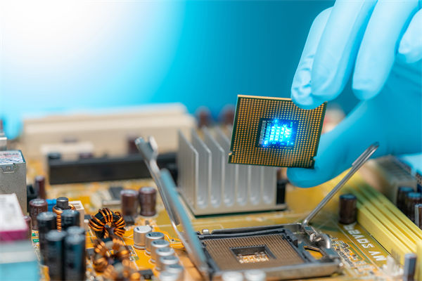 市場瞬息萬變，企業(yè)戰(zhàn)略怎樣快速調(diào)整搶占先機？