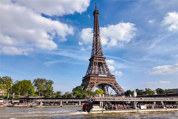 精益生產角度分析熱點：埃菲爾鐵塔被熱到彎曲偏斜