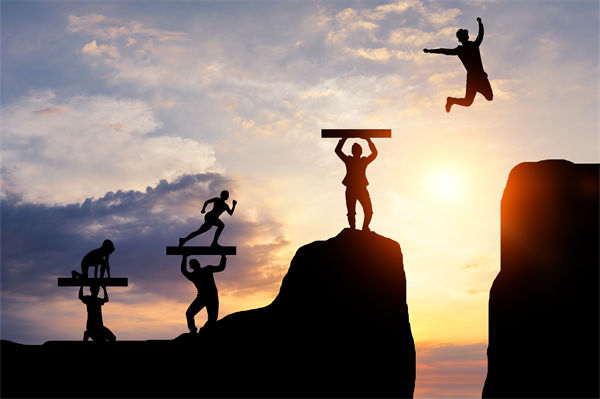 企業(yè)文化淪為口號(hào)：形式主義背后藏著哪些管理危機(jī)？