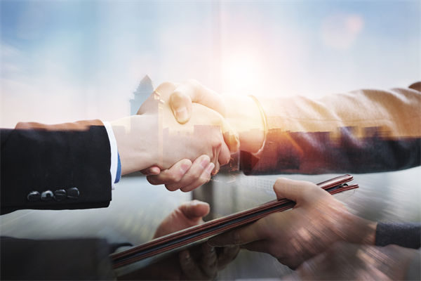 知名超市半年關(guān)了227家店，關(guān)聯(lián)企業(yè)營銷怎么看？