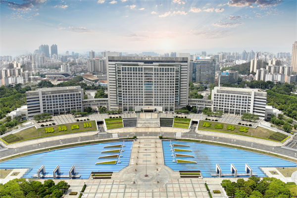 年度計劃寫得漂亮卻落不了地，東莞年度經(jīng)營計劃咨詢公司能抓實嗎？